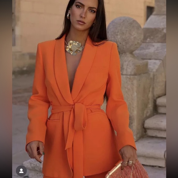 Zara Jackets & Blazers - ZARA BELTED TUXEDO COLLAR BLAZER